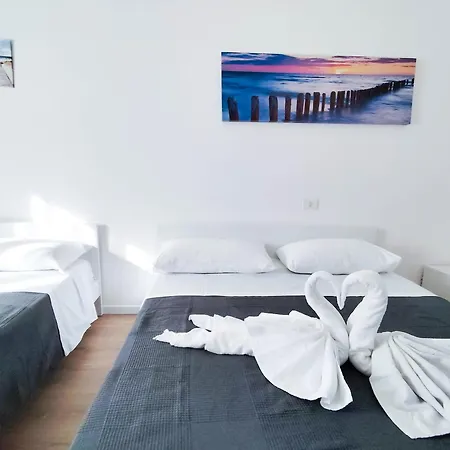 Ariston Superior Fronte Mare Apartman
